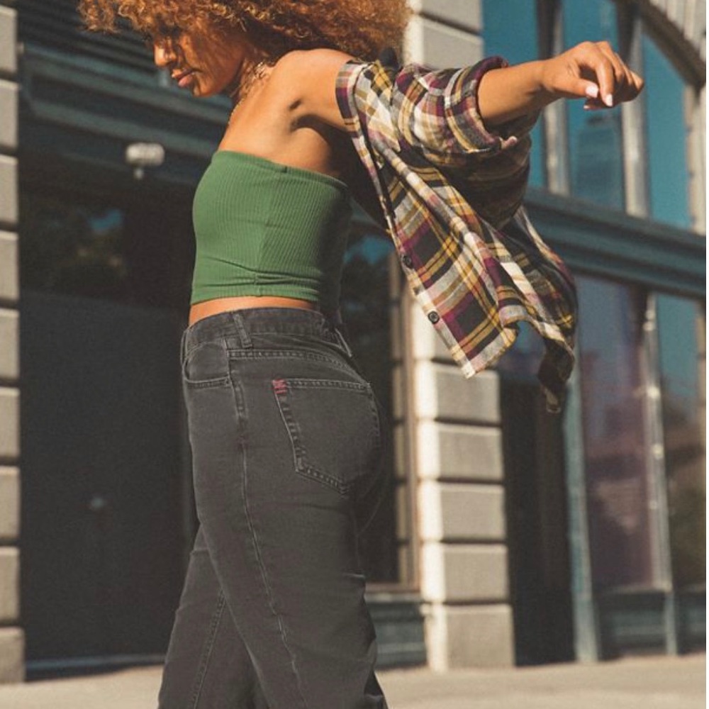 NWOT BDG Mom Jeans
